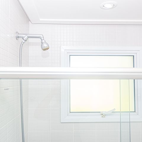 Apartamento à venda com 229m², 4 quartos e 4 vagas Apartamento à venda com 229m², 4 quartos e 4 vagasBanheiro da Suíte 3