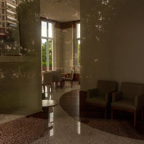 Apartamento à venda com 229m², 4 quartos e 4 vagas Apartamento à venda com 229m², 4 quartos e 4 vagasÁrea comum - Salão de festas