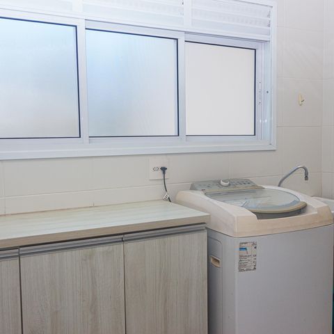 Apartamento à venda com 229m², 4 quartos e 4 vagas Apartamento à venda com 229m², 4 quartos e 4 vagasÁrea de Serviço