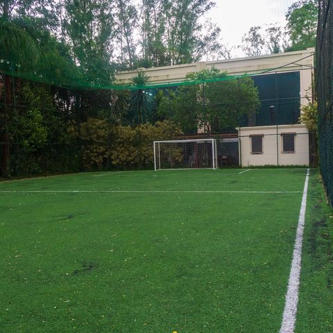 Apartamento à venda com 229m², 4 quartos e 4 vagas Apartamento à venda com 229m², 4 quartos e 4 vagasQuadra Esportiva