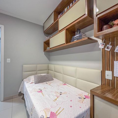 Apartamento à venda com 126m², 4 quartos e 4 vagas Apartamento à venda com 126m², 4 quartos e 4 vagasQuarto 1
