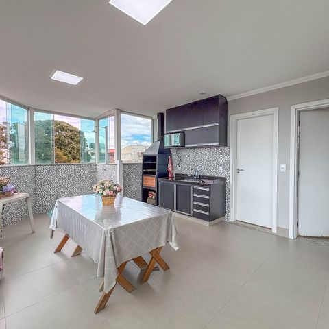 Apartamento à venda com 126m², 4 quartos e 4 vagas Apartamento à venda com 126m², 4 quartos e 4 vagasTerraço