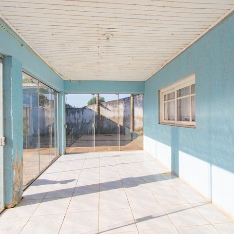 Casa à venda com 300m², 4 quartos e 2 vagas