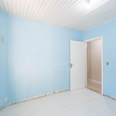 Casa à venda com 300m², 4 quartos e 2 vagas