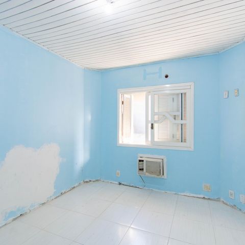 Casa à venda com 300m², 4 quartos e 2 vagas