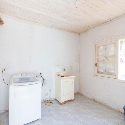 Casa à venda com 300m², 4 quartos e 2 vagas
