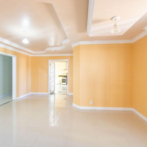 Casa à venda com 300m², 4 quartos e 2 vagas