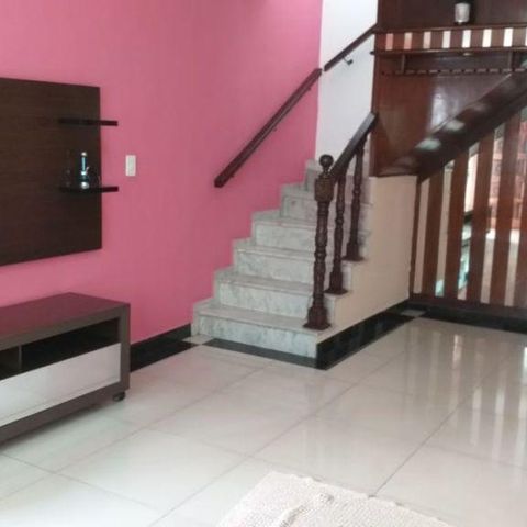 Casa à venda com 188m², 3 quartos e 4 vagas