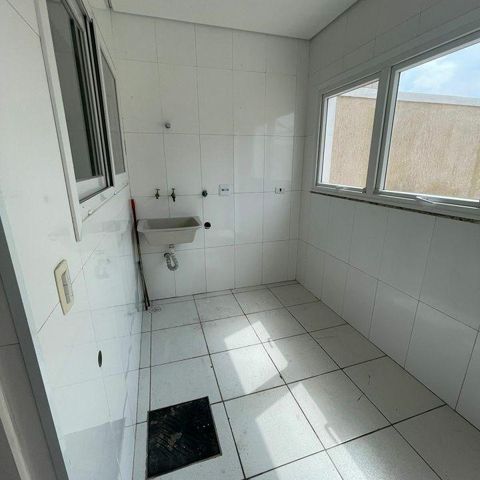 Casa à venda com 160m², 3 quartos e 2 vagas