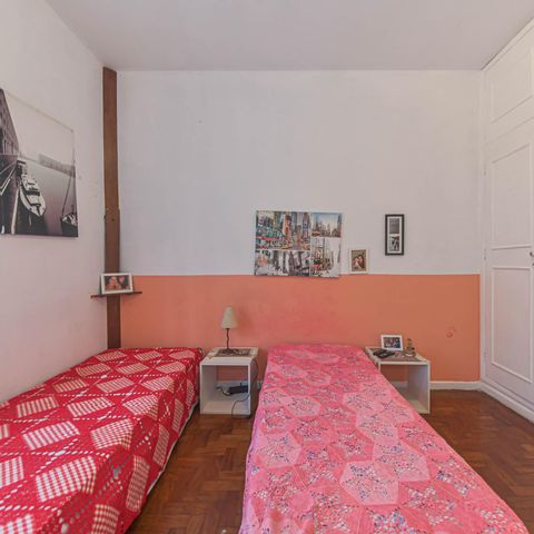 Casa à venda com 170m², 3 quartos e 2 vagas Casa à venda com 170m², 3 quartos e 2 vagasQuarto 2