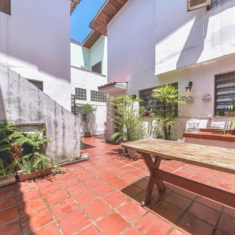 Casa à venda com 170m², 3 quartos e 2 vagas Casa à venda com 170m², 3 quartos e 2 vagasÁrea Gourmet