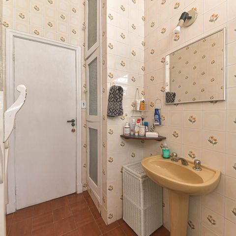 Casa à venda com 170m², 3 quartos e 2 vagas Casa à venda com 170m², 3 quartos e 2 vagasBanheiro da Suíte