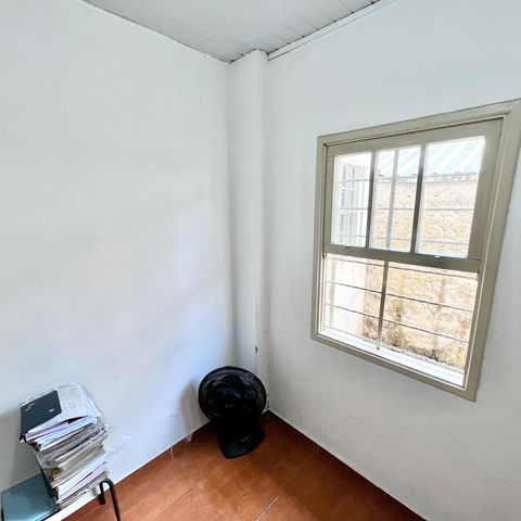 Casa à venda com 125m², 3 quartos e 2 vagasQuarto 3