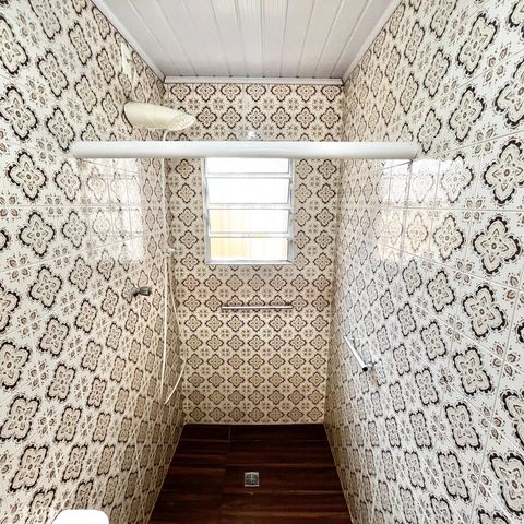 Casa à venda com 125m², 3 quartos e 2 vagasBanheiro
