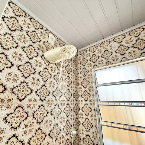 Casa à venda com 125m², 3 quartos e 2 vagasBanheiro