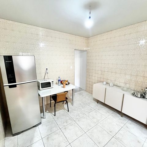 Casa à venda com 125m², 3 quartos e 2 vagasCozinha