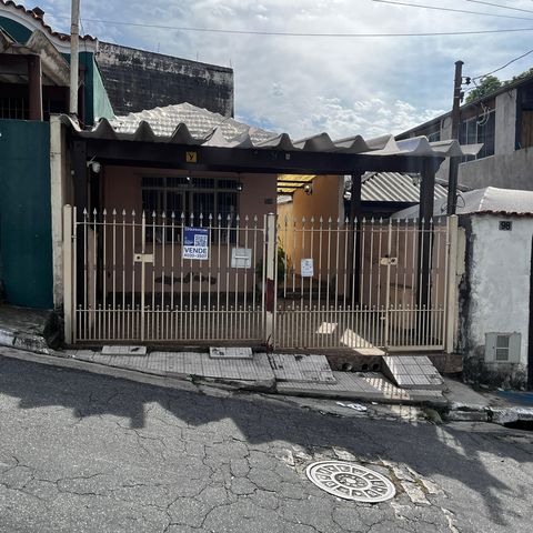 Casa à venda com 125m², 3 quartos e 2 vagasFachada/Placa
