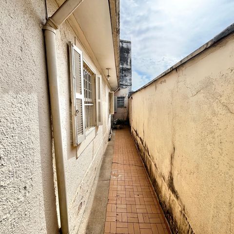 Casa à venda com 125m², 3 quartos e 2 vagasCorredor