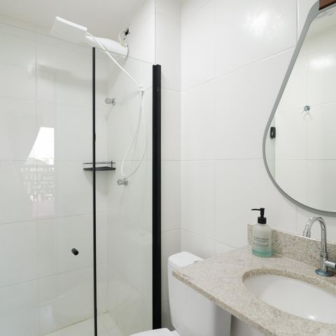 Studio à venda com 26m², 0 quarto e sem vaga Studio à venda com 26m², 0 quarto e sem vagaBanheiro