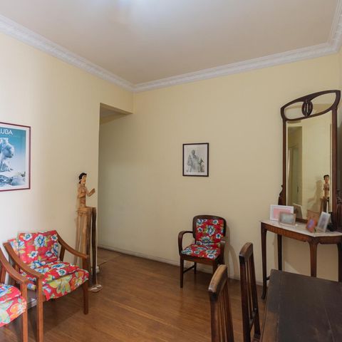 Apartamento à venda com 62m², 2 quartos e sem vagaSala