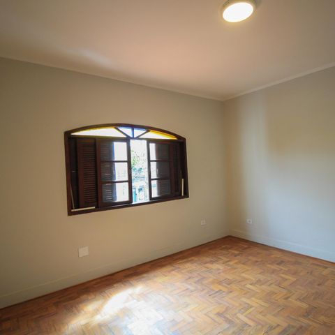 Casa para alugar com 400m², 3 quartos e 5 vagas