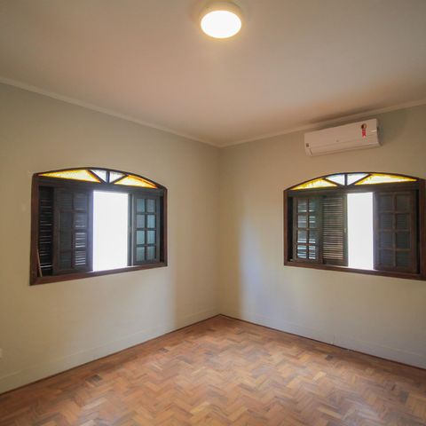 Casa para alugar com 400m², 3 quartos e 5 vagas