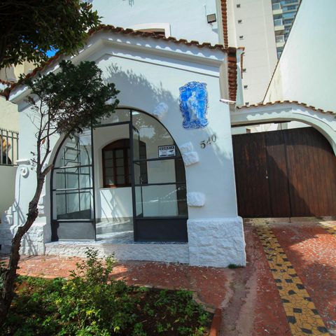 Casa para alugar com 400m², 3 quartos e 5 vagas
