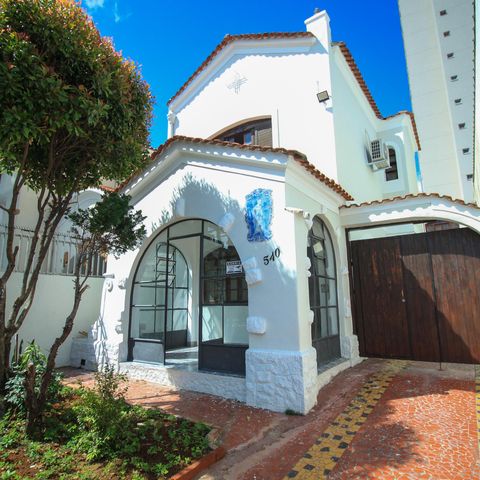 Casa para alugar com 400m², 3 quartos e 5 vagas
