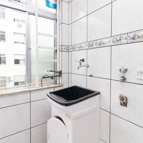 Apartamento à venda com 58m², 2 quartos e 1 vaga