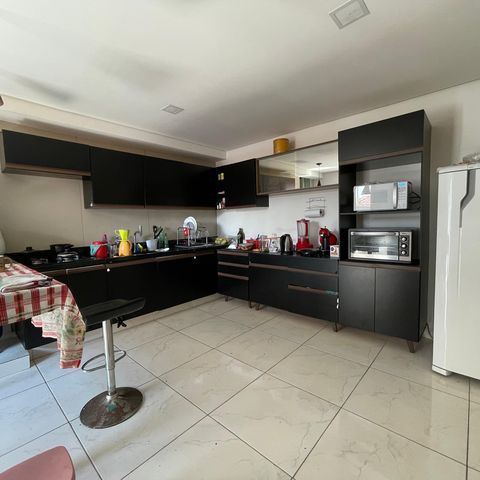 Casa à venda com 230m², 3 quartos e 3 vagasCozinha