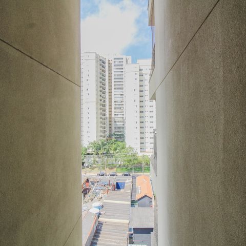 Apartamento à venda com 67m², 3 quartos e 1 vagaÁrea de Serviço - Vista