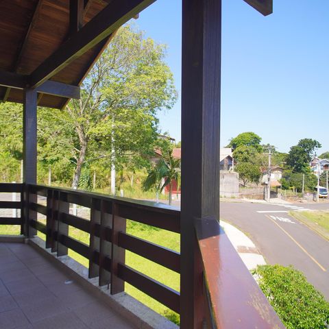 Casa à venda com 300m², 4 quartos e 3 vagasvaranda da suite