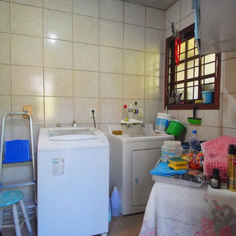 Casa à venda com 300m², 4 quartos e 3 vagasÁrea de Serviço