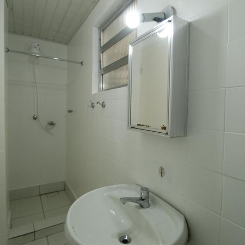 Apartamento para alugar com 113m², 3 quartos e sem vagaBanheiro