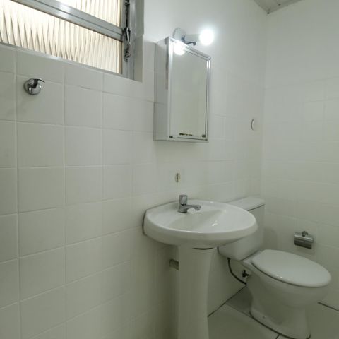Apartamento para alugar com 113m², 3 quartos e sem vagaBanheiro