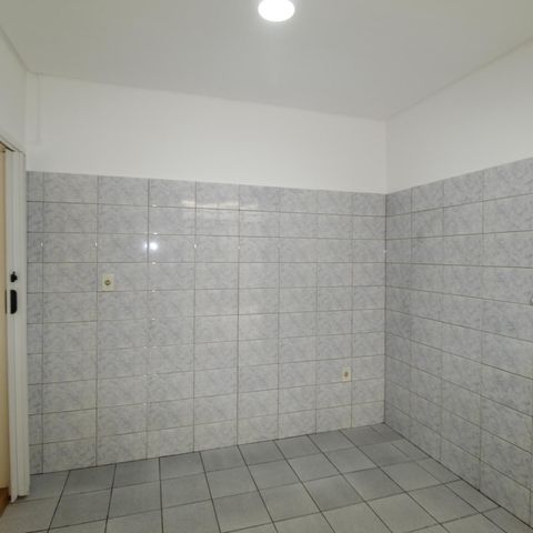 Apartamento para alugar com 113m², 3 quartos e sem vagaCozinha