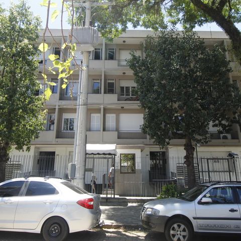 Apartamento para alugar com 113m², 3 quartos e sem vagaFachada