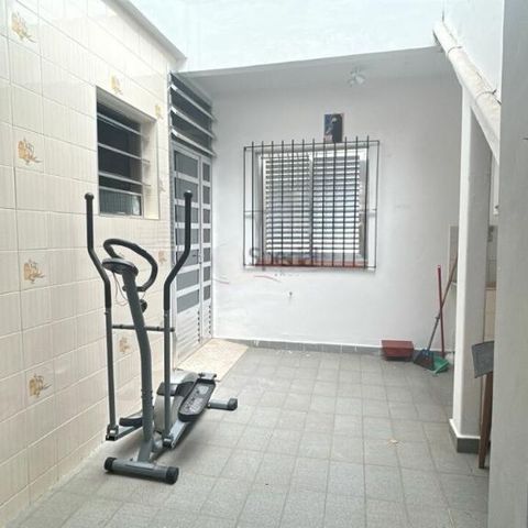 Casa à venda com 170m², 3 quartos e 2 vagas