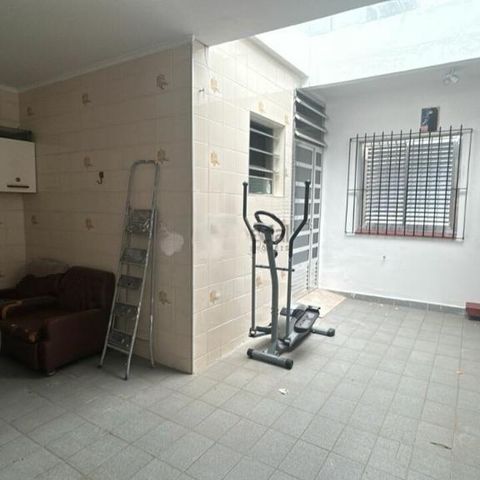 Casa à venda com 170m², 3 quartos e 2 vagas