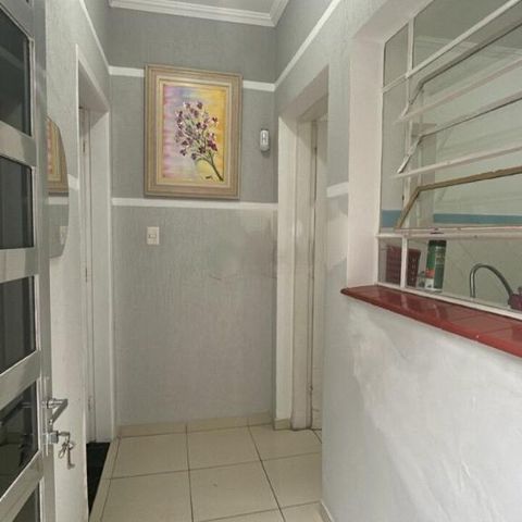 Casa à venda com 170m², 3 quartos e 2 vagas