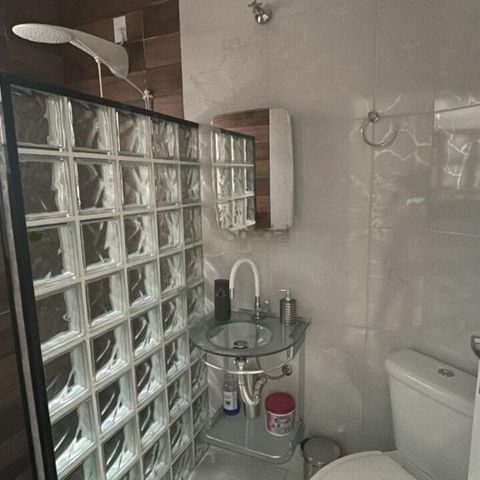 Casa à venda com 170m², 3 quartos e 2 vagas