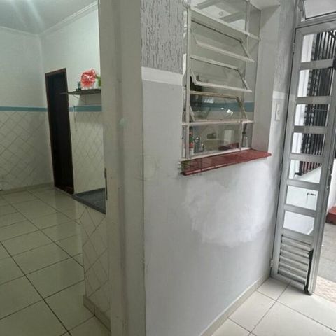 Casa à venda com 170m², 3 quartos e 2 vagas