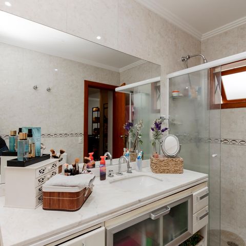 Casa de condomínio à venda com 365m², 4 quartos e 3 vagasBanheiro da Suíte 1