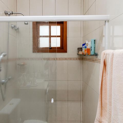 Casa de condomínio à venda com 365m², 4 quartos e 3 vagasBanheiro da Suíte 4