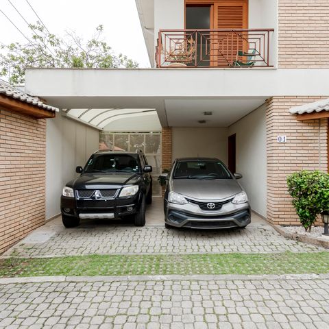 Casa de condomínio à venda com 365m², 4 quartos e 3 vagasGaragem