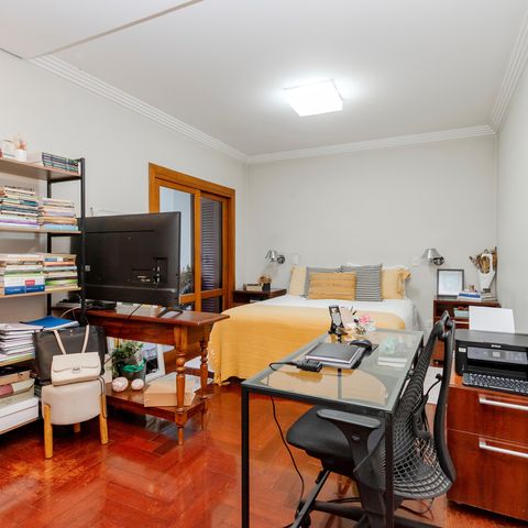 Casa de condomínio à venda com 365m², 4 quartos e 3 vagasSuíte 1