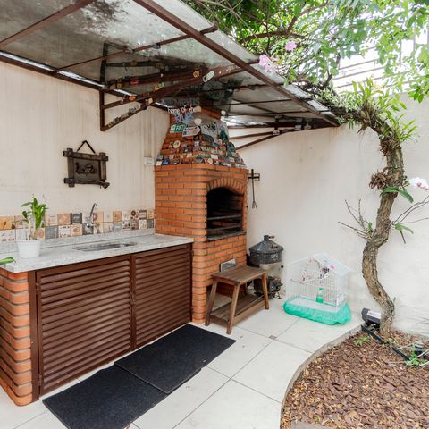 Casa de condomínio à venda com 365m², 4 quartos e 3 vagasQuinta/ Churrasqueira