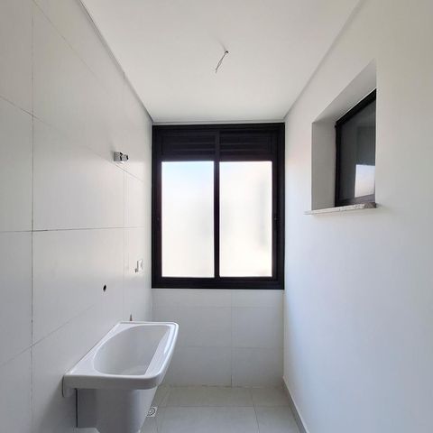 Apartamento à venda com 43m², 2 quartos e sem vaga Apartamento à venda com 43m², 2 quartos e sem vagaÁrea de Serviço
