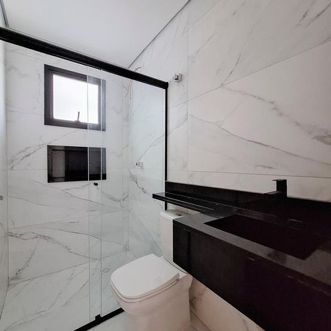Apartamento à venda com 43m², 2 quartos e sem vaga Apartamento à venda com 43m², 2 quartos e sem vagaBanheiro