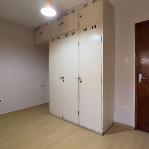 Casa à venda com 145m², 4 quartos e 2 vagasQuarto 1
